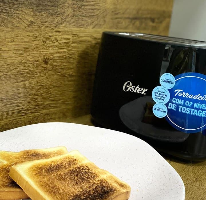 Torradeira Oster OTOR650 220V